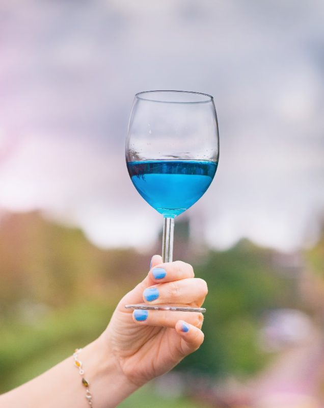 Blue wine &#8211; a new word in winemaking