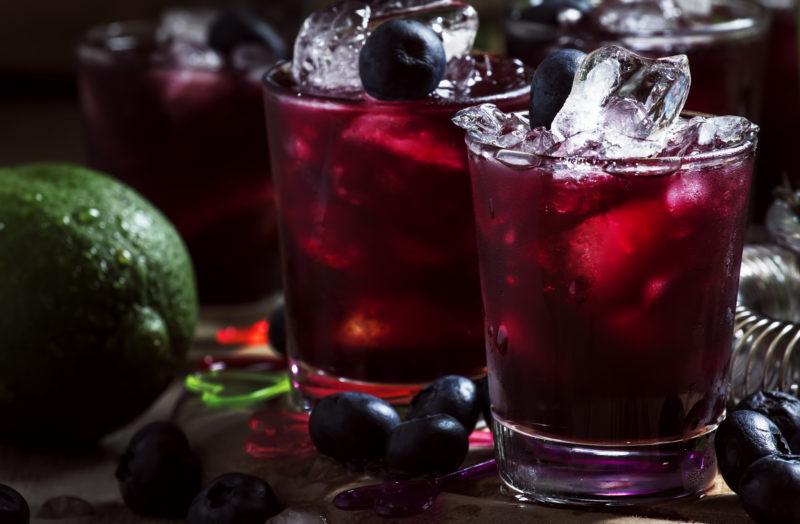 Blueberry tincture on vodka at home &#8211; a universal recipe