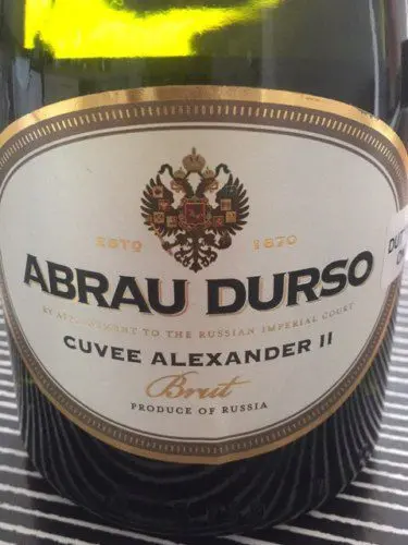 Champagne Abrau Durso: an overview of taste and types + how to distinguish a fake