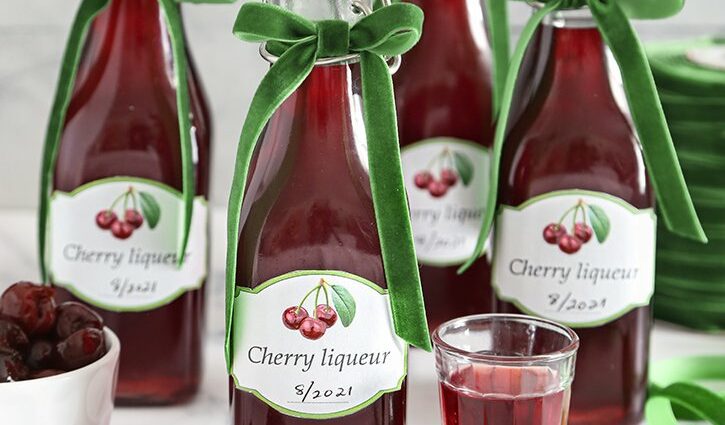 Cherry liqueur: 4 recipes at home