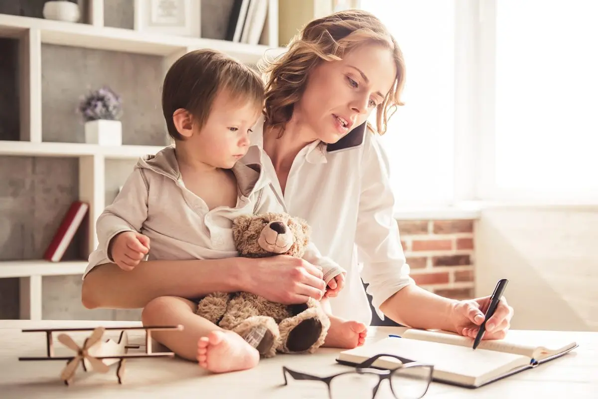 Children of working mothers are successful and caring