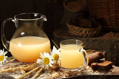 Classic white kvass made from rye and wheat flour