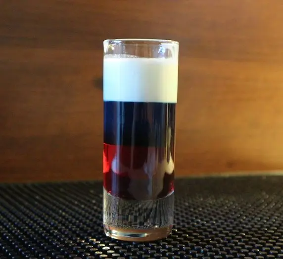 Cocktail &#8220;Flag of Russia&#8221; &#8211; a drink of patriots