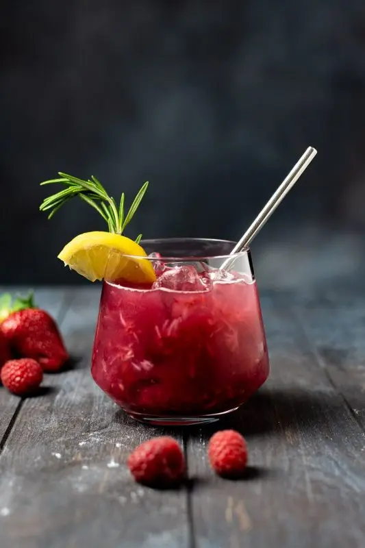 Cocktail Fresh Berry cocktail recipe