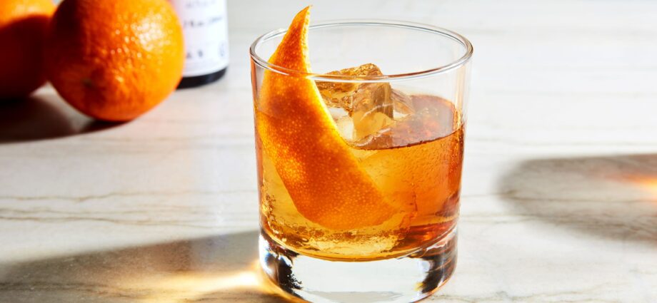 Cocktail Old Fashioned (Old fashioned) &#8211; old-fashioned sophistication of taste