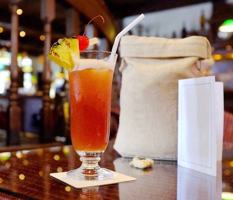 Cocktail Singapore Sling (Singapore Sling) &#8211; a hundred years of unique taste