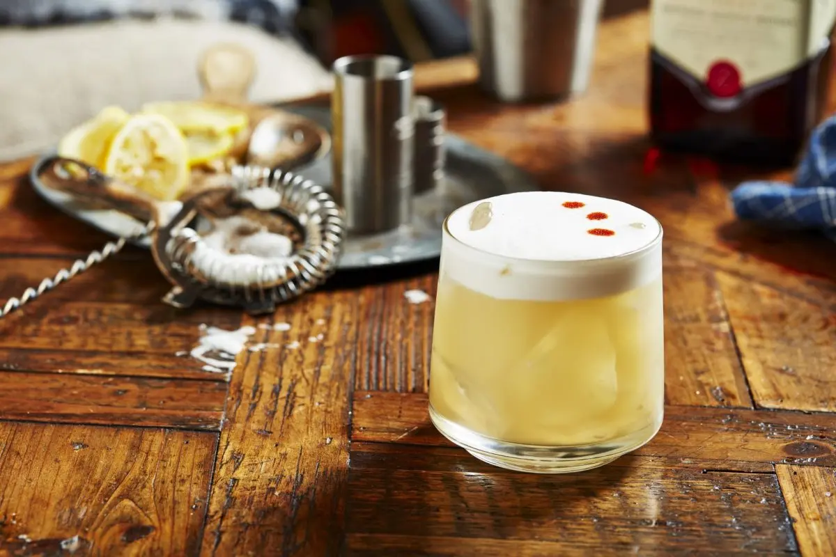 Cocktail Whiskey Sour (Whiskey Sour)