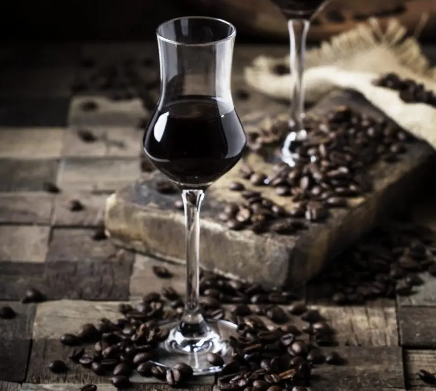 Coffee tincture on vodka, alcohol and moonshine &#8211; the best recipes