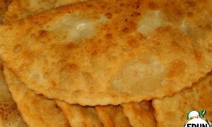 Crispy pasties on vodka (step-by-step recipe for dough and filling)