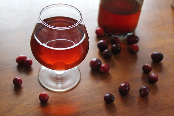 DIY cranberry wine