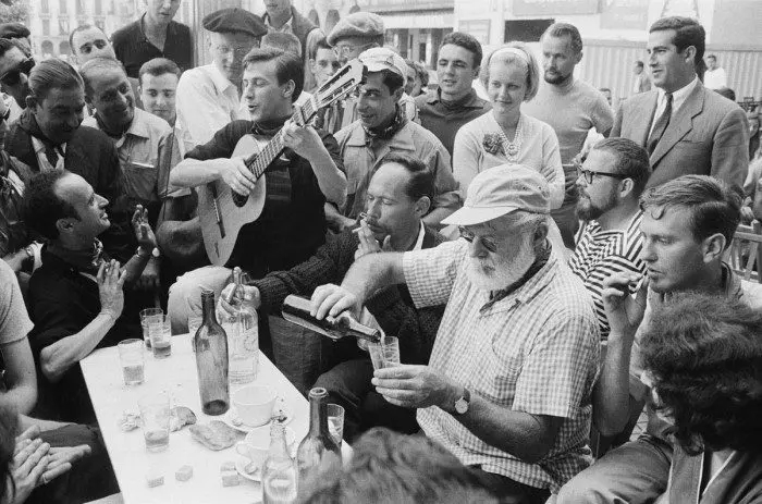 Ernest Hemingway&#8217;s favorite drinks: TOP 7 recipes