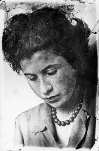 Etty Hillesum, Serving Others