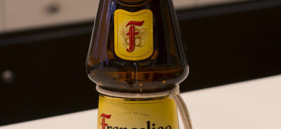 Frangelico Liquor Review + 6 Cocktail Recipes