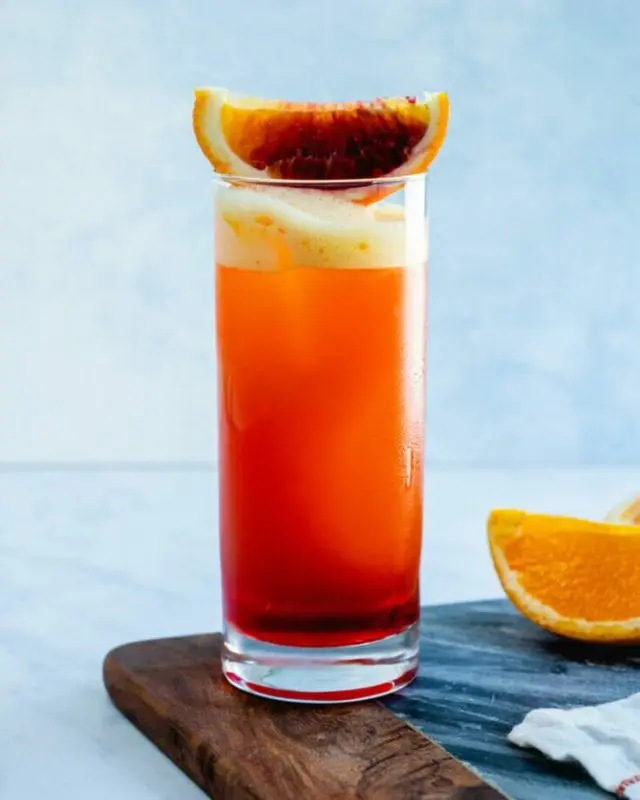 Garibaldi (Campari Orange) &#8211; Italian cocktail with the bitterness of victory