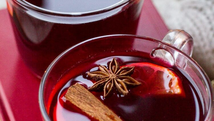 Glög &#8211; Scandinavian mulled wine recipe