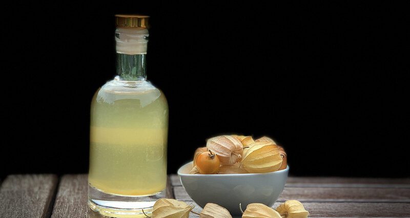 Gooseberry liqueur: 3 recipes at home