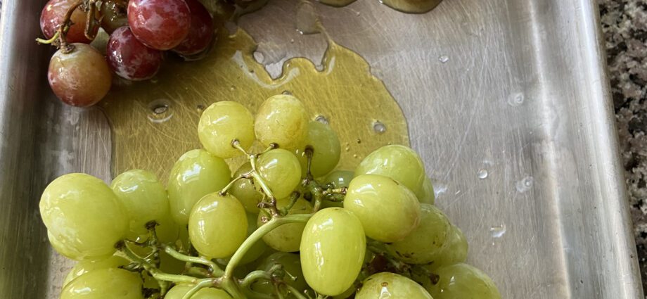 Grape tincture: 3 recipes at home