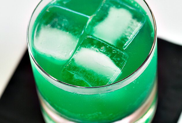 Green Devil cocktail recipe