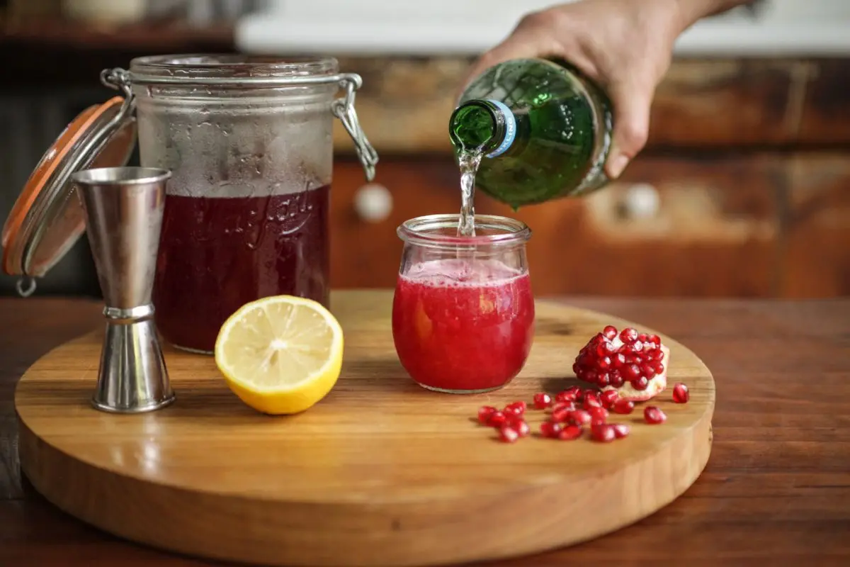 Grenadine (pomegranate syrup) recipe and cocktails with it