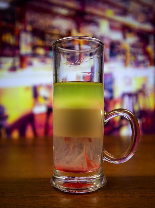 Hiroshima cocktail &#8211; an explosive mixture of sambuca and absinthe