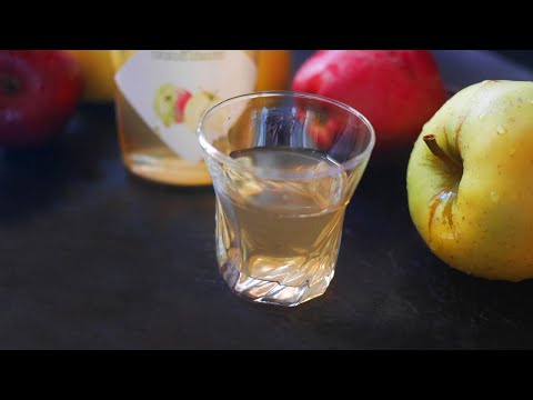 Homemade baked apple tincture