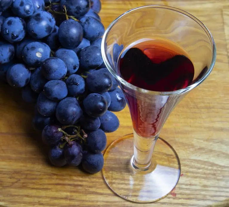 Homemade grape tinctures &#8211; a few recipes