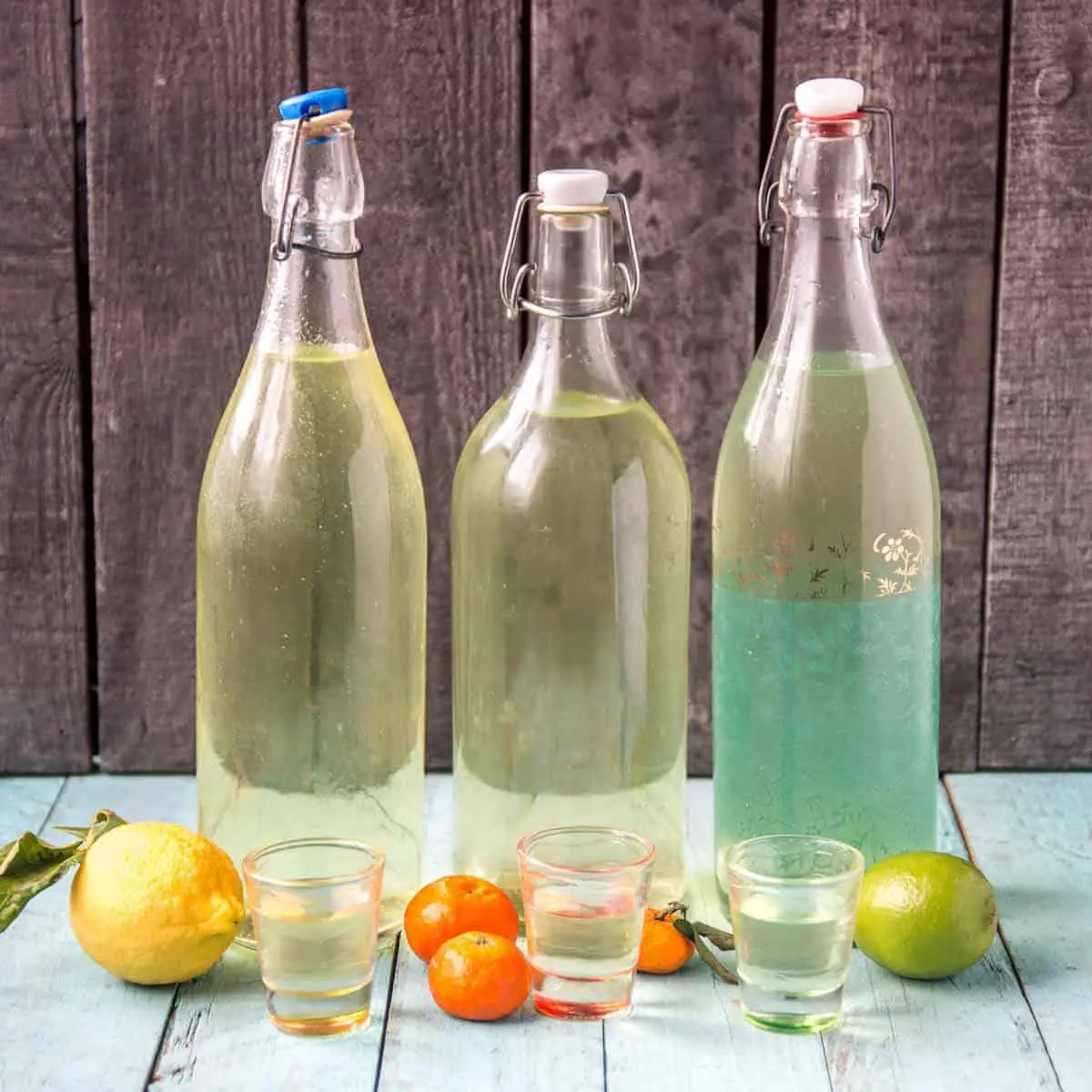 Homemade Limoncello (Limoncello) according to the two best recipes
