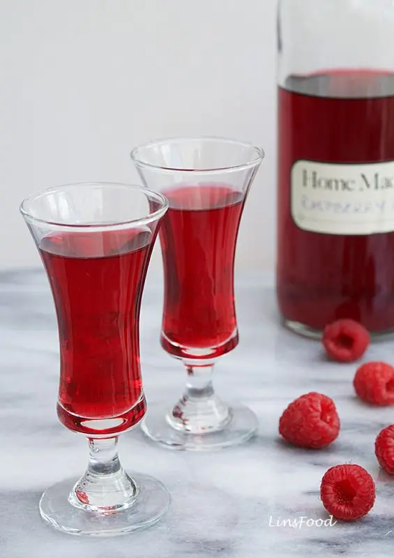 Homemade Raspberry Gin