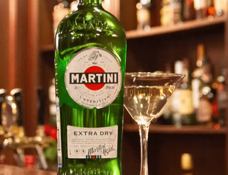 How and with what to drink Martini Bianco, Rosso, Extra Dry and Rosato