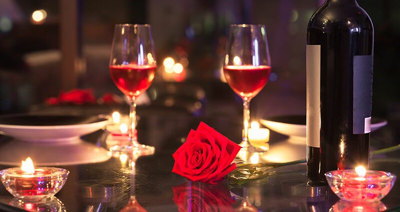 How to choose wine for a romantic dinner: instructions for girls from a man