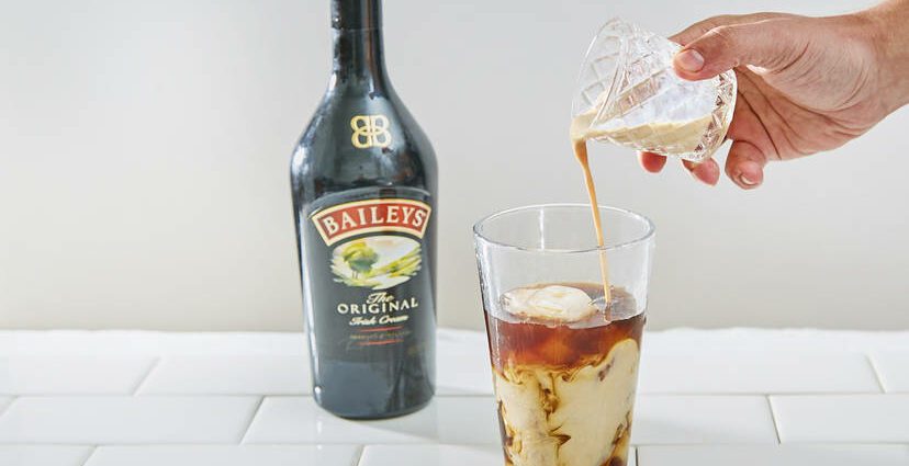 How to drink Baileys (Baileys)