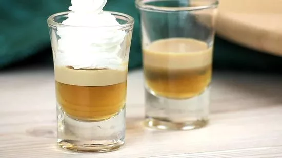 How to drink Baileys: several proven ways