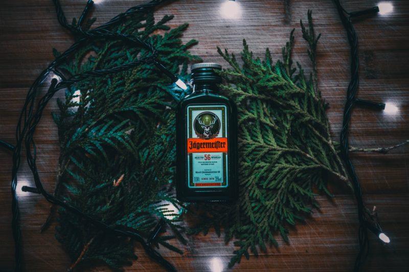 How to drink Jägermeister pure and mixed