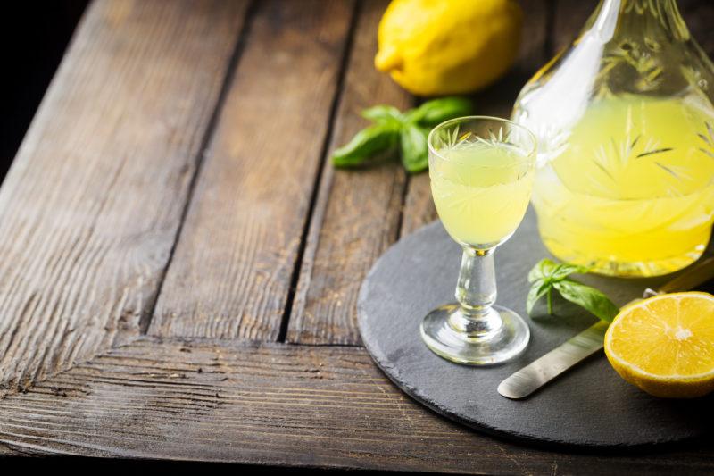 How to drink limoncello, cocktails with limoncello