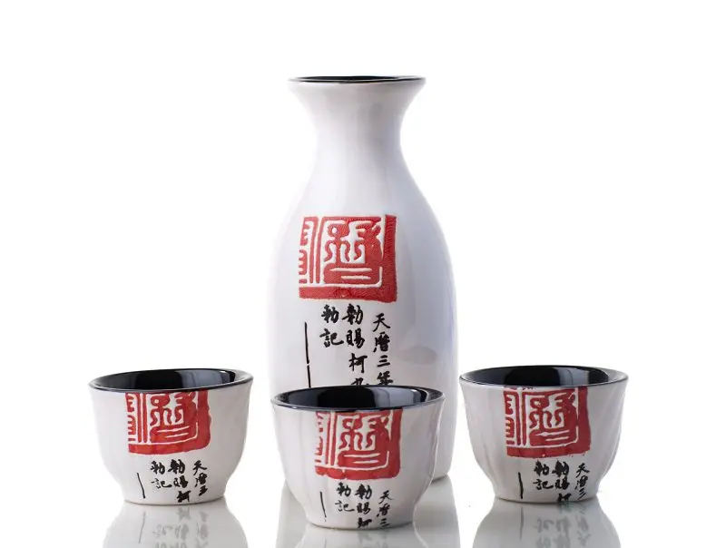 How to drink sake in two ways