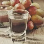 How to make moonshine from grapes at home &#8211; a step by step recipe