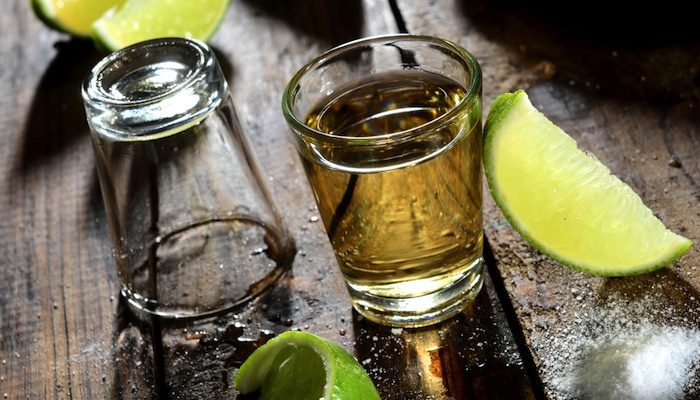 How to serve and drink tequila to feel like a real Mexican