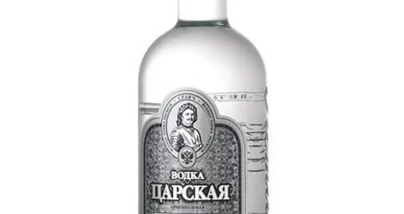 I bought expensive Tsarskaya vodka for 1800 rubles and decided to drive it through a distillation column to analyze the composition: I tell you what happened