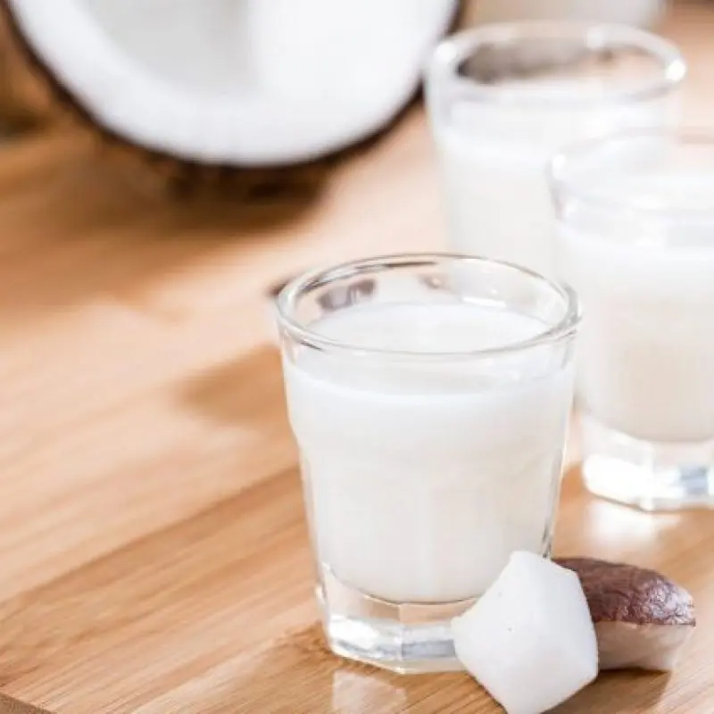 I’m preparing homemade coconut liqueur for 300 rubles: it turns out no worse than the store-bought Malibu for 2