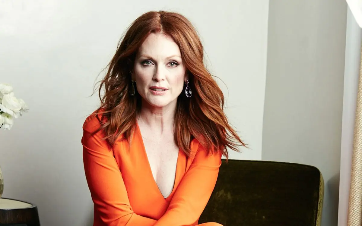 Julianne Moore: &#8220;I owe who I am to&#8230; freckles&#8221;