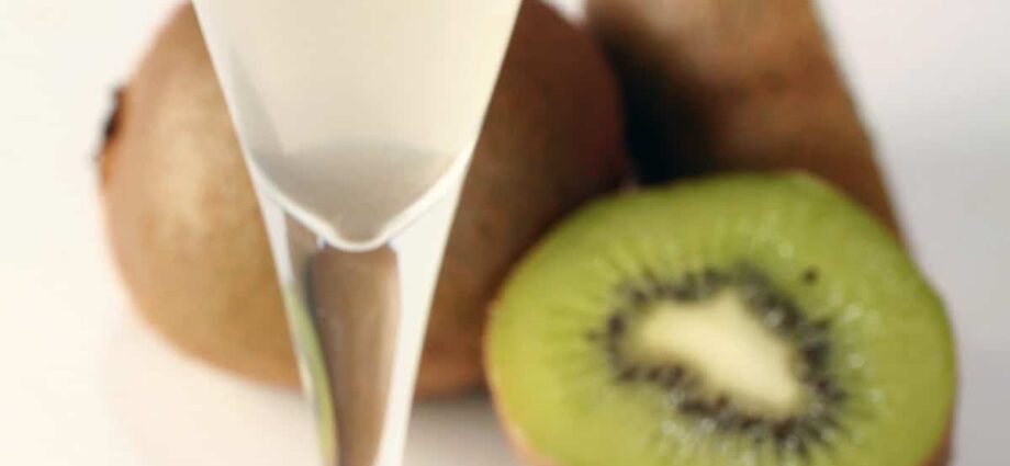 Kiwi liqueurs: 7 recipes at home