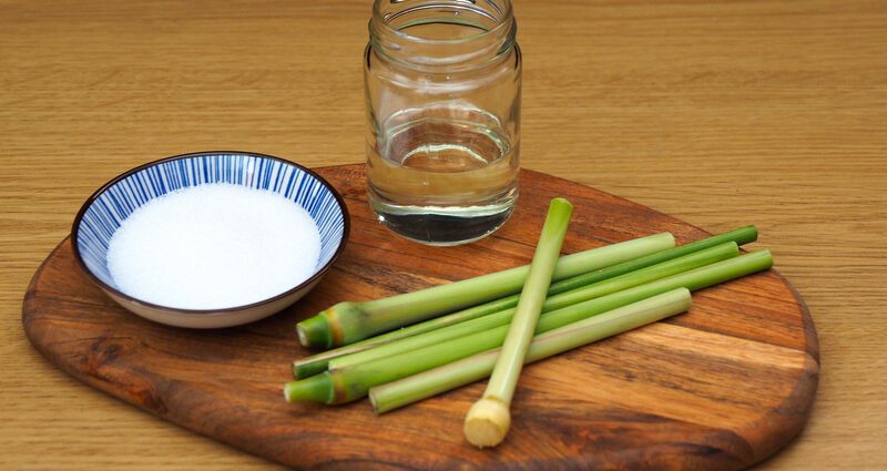 Lemongrass syrup: 2 recipes at home