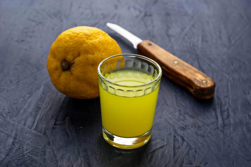 Limoncello &#8211; cooking Italian liqueur at home