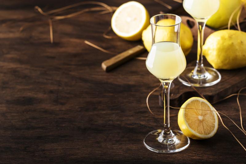 Limoncello &#8211; cooking Italian liqueur at home