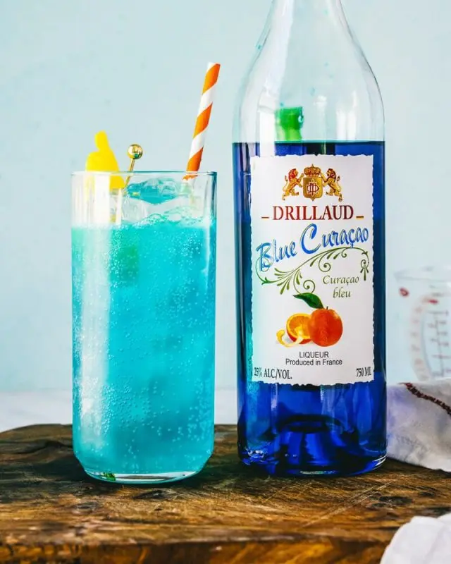 Liquor Blue Curacao: 4 recipes at home