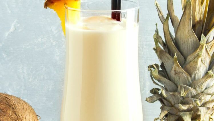 Liquor Pina Colada: with what and how to drink + description and composition