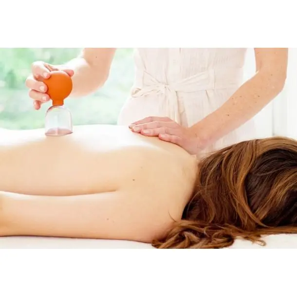 Lymphatic drainage: lightness massage