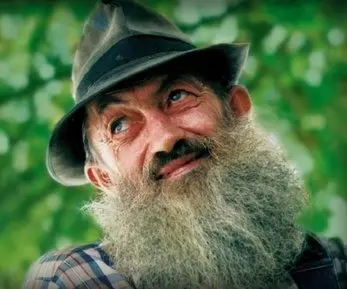 Marvin &#8220;Popcorn&#8221; Sutton &#8211; the most famous moonshiner and his bourbon recipe