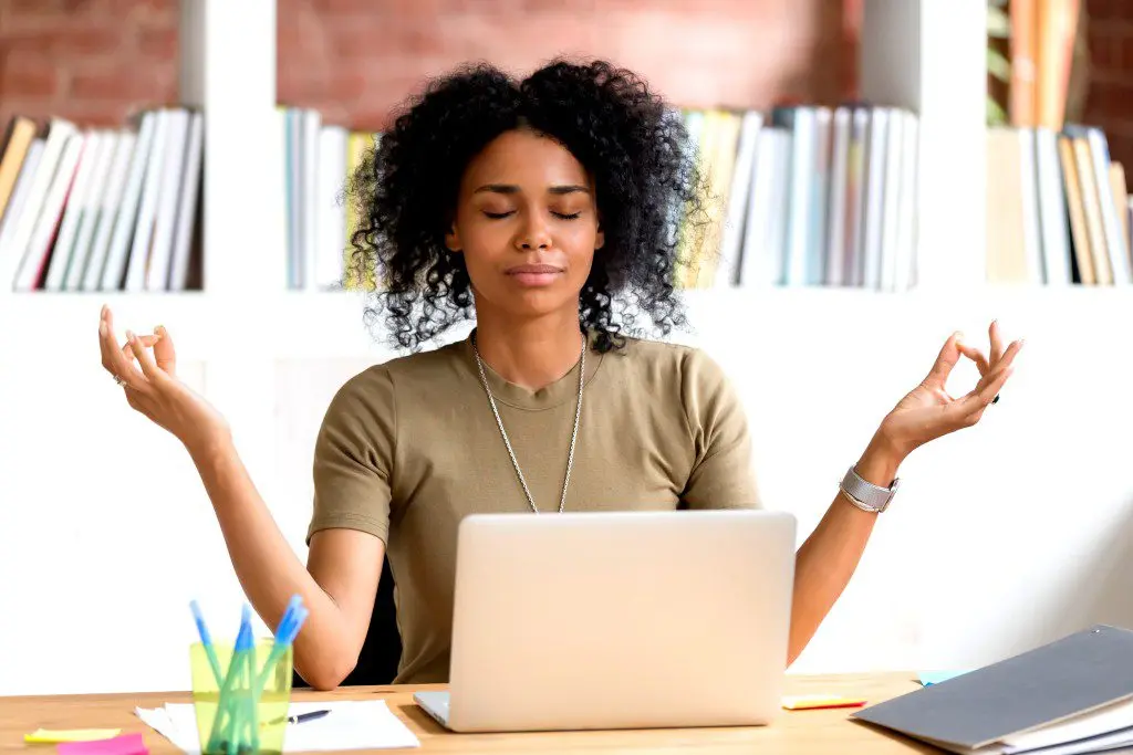 Meditation at work? Easy!