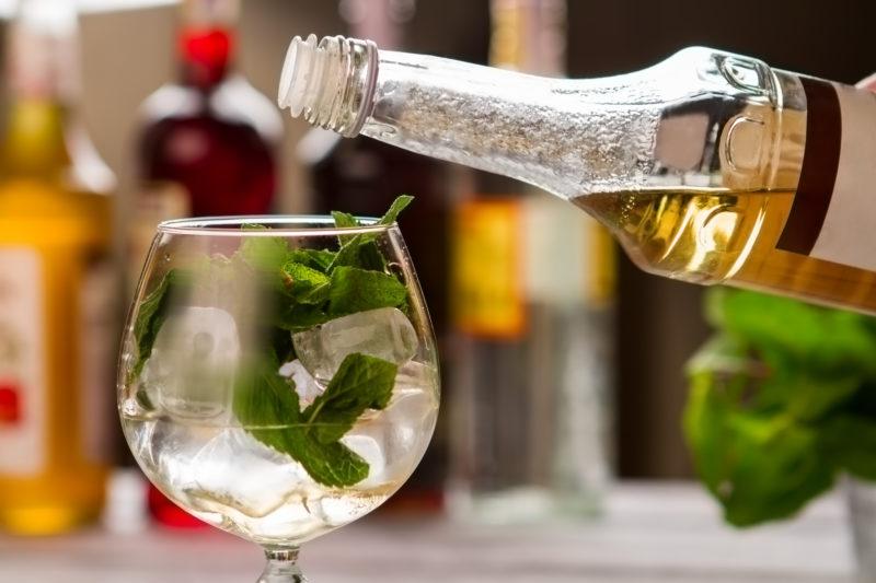 Mojito &#8211; 39 best cocktail recipes, composition and history